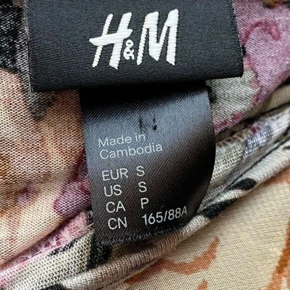 H&M Floral Dress‎ - Picture 3 of 10